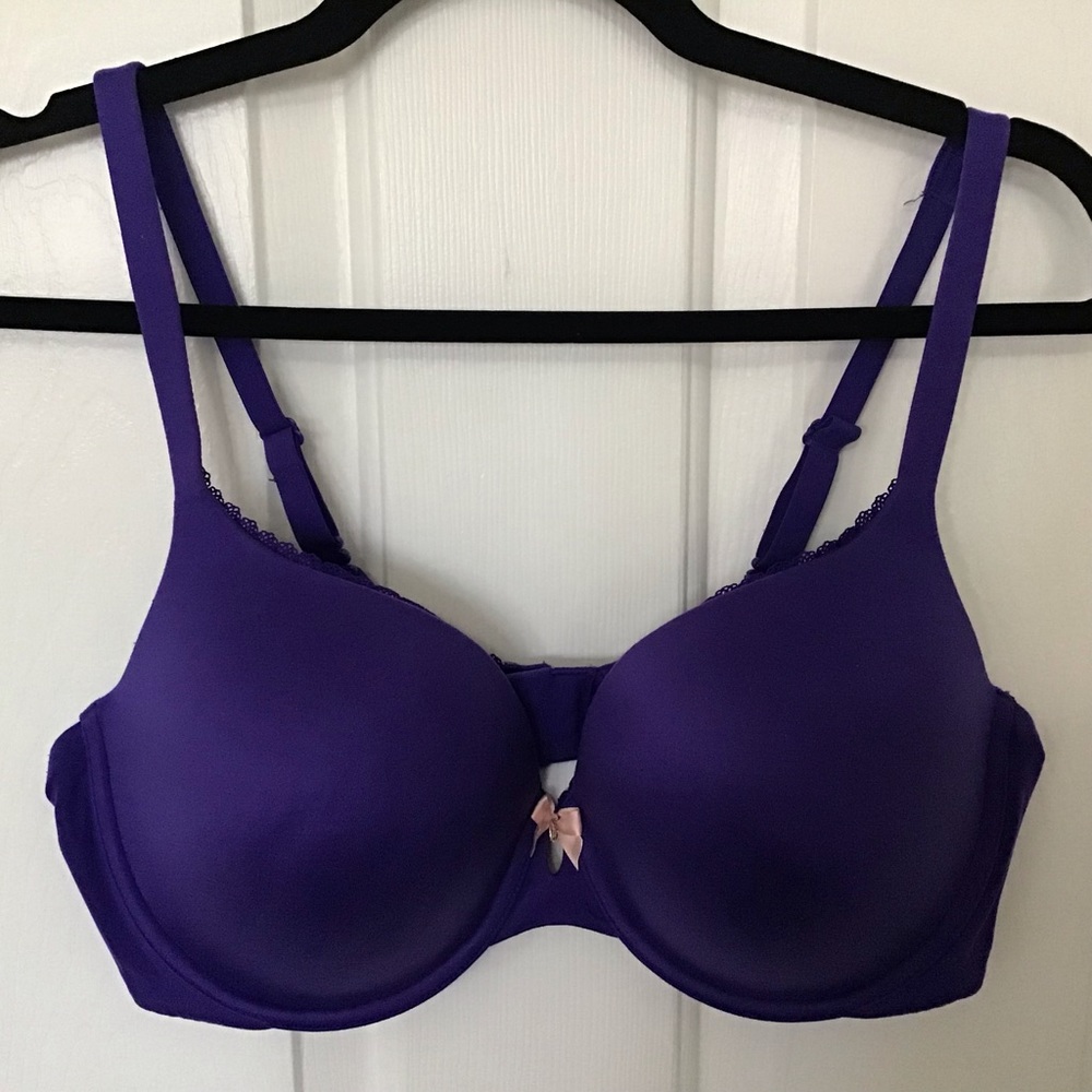 Body by Victoria’s Secret perfect shape bra size 38D Push-up Padded purple